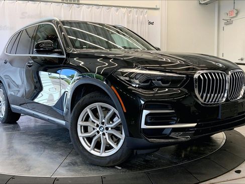 Used 2023 BMW X5 xDrive40i w/ Parking Assistance Package AWD/4WD image 9