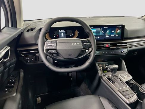 New 2026 Kia Sportage EX image 22