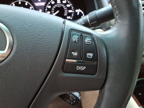 Used 2014 Lexus LS 460 w/ Comfort Package RWD image 19