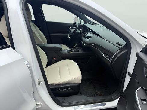 Used 2020 Cadillac XT4 Sport FWD image 18