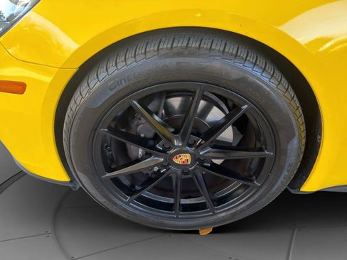 Used 2018 Porsche Panamera 4 image 22