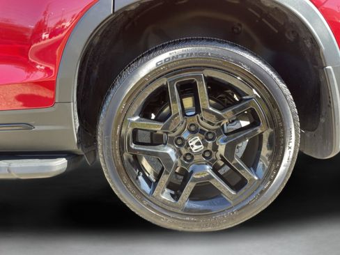 Used 2025 Honda Passport Black Edition image 27