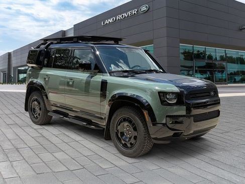 New 2026 Land Rover Defender 110 Trophy Edition AWD/4WD image 7