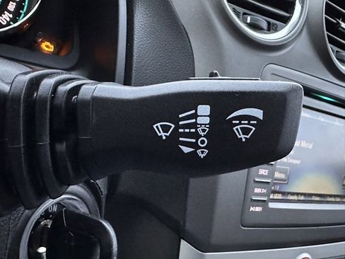 Used 2015 Chevrolet Captiva Sport LTZ image 28