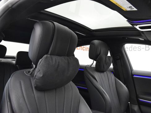 Used 2022 Mercedes-Benz S 500 4MATIC image 18