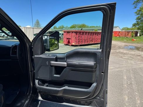 Used 2019 Ford F150 XLT w/ Equipment Group 302A Luxury image 18