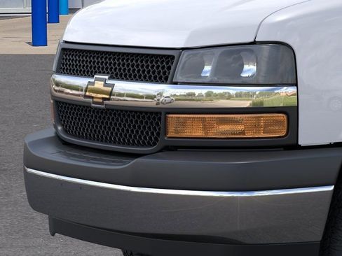 New 2026 Chevrolet Express 3500 w/ Power Convenience Package image 14