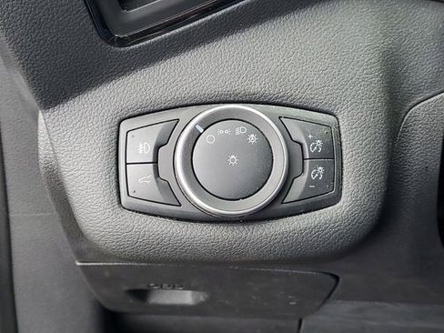 Used 2017 Ford Escape Titanium FWD image 16