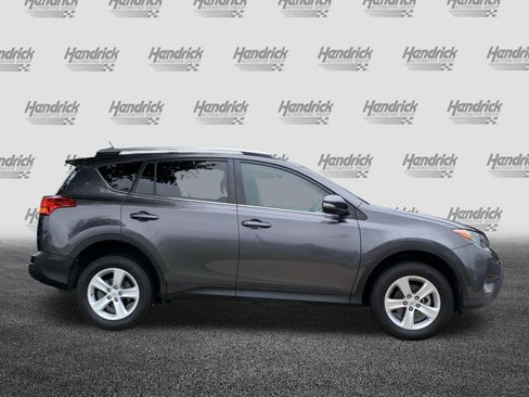 Used 2013 Toyota RAV4 XLE FWD image 11