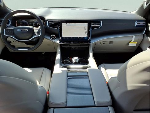 New 2026 Jeep Grand Wagoneer Limited AWD/4WD image 13