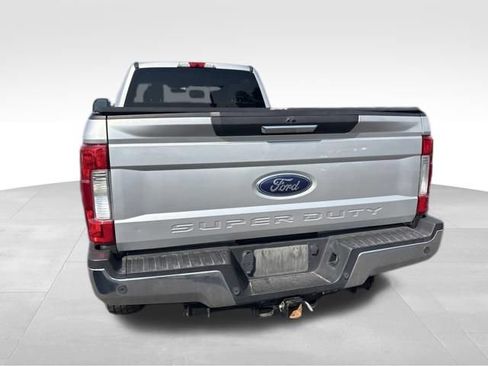 Used 2019 Ford F350 XLT w/ XLT Premium Package AWD/4WD image 22