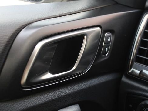 Used 2023 Ford Ranger Lariat w/ Tremor Off-Road Package image 6