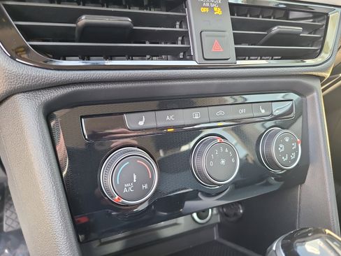 New 2025 Volkswagen Taos S image 21