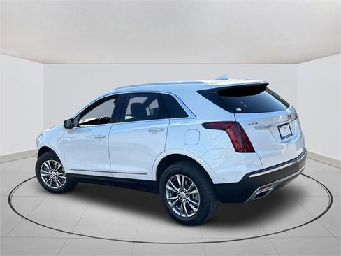 Certified 2023 Cadillac XT5 Premium Luxury w/ Technology Package image 3