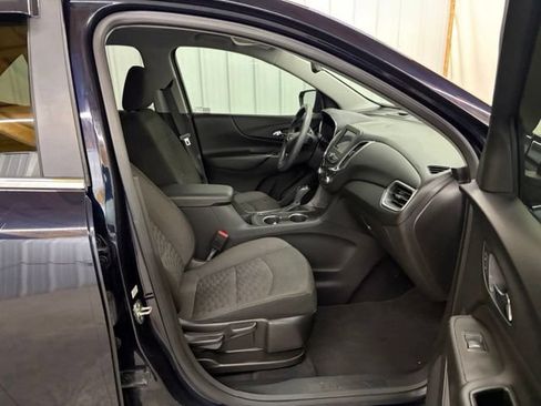 Used 2021 Chevrolet Equinox LT FWD image 20