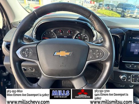 Used 2020 Chevrolet Traverse LT w/ LT Premium Package AWD/4WD image 13