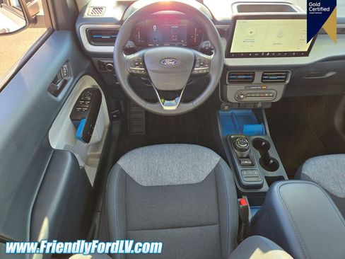 Certified 2025 Ford Maverick XLT w/ XLT Luxury Package AWD/4WD image 10