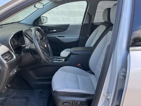 Used 2020 Chevrolet Equinox LT AWD/4WD image 14