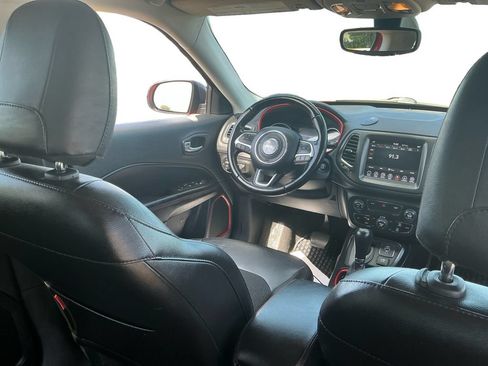 Used 2020 Jeep Compass Trailhawk AWD/4WD image 21