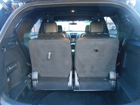 Used 2016 Ford Explorer Limited image 13
