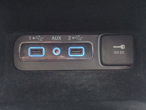 Used 2022 Jeep Grand Cherokee Limited w/ Trailer Tow Group IV image 25