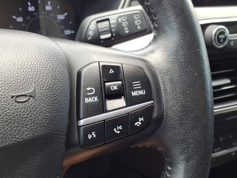 Used 2020 Ford Escape SEL FWD image 32