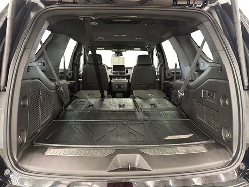 Used 2023 Chevrolet Tahoe RST w/ Luxury Package image 15