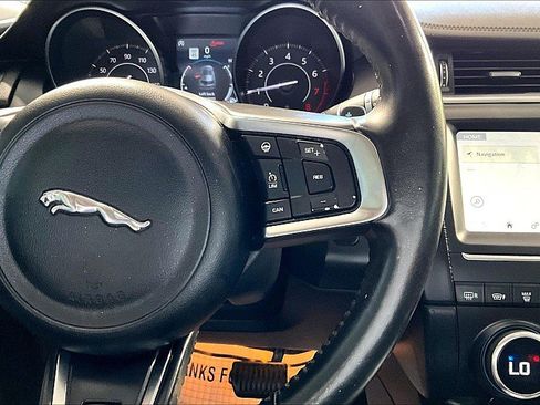 Used 2019 Jaguar E-PACE S AWD/4WD image 17