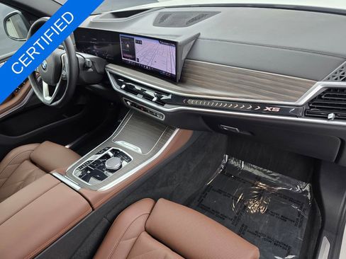 Certified 2024 BMW X5 sDrive40i w/ Premium Package RWD image 29