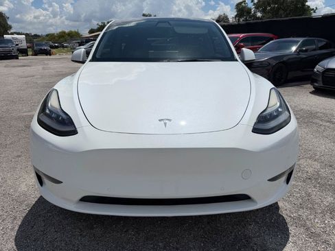 Used 2021 Tesla Model Y 2WD image 2