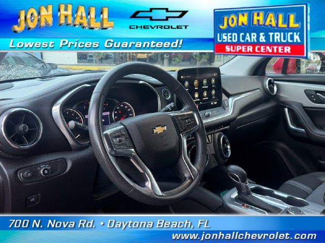 Used 2023 Chevrolet Blazer LT FWD image 19
