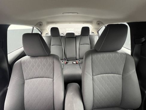 Used 2025 Toyota Corolla LE w/ Convenience Package FWD image 22