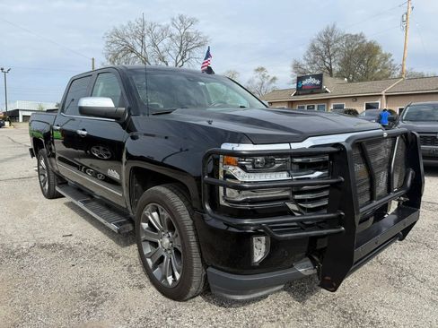 Used 2018 Chevrolet Silverado 1500 High Country image 1