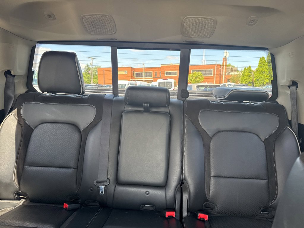 Used 2022 RAM 1500 Laramie AWD/4WD image 29