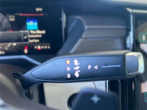 Used 2025 GMC Acadia Denali w/ LPO, Floor Liner Package image 21