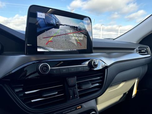 New 2025 Ford Escape Active image 29