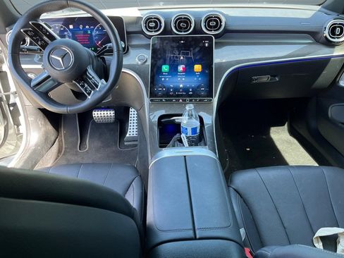 Used 2024 Mercedes-Benz CLE 300 4MATIC Coupe image 7