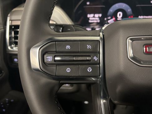 New 2026 GMC Yukon XL Elevation image 16