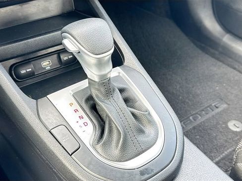 Certified 2023 Kia Forte LXS image 19