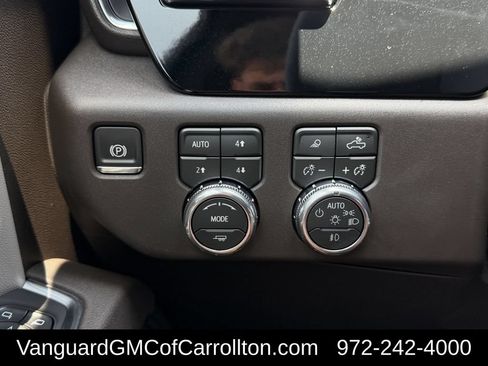 New 2026 GMC Sierra 1500 SLT AWD/4WD image 19