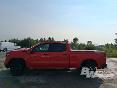 Used 2024 Chevrolet Silverado 1500 Custom Trail Boss w/ LPO, Dark Essentials Package
