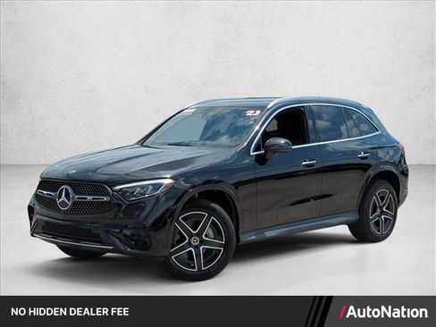 Certified 2023 Mercedes-Benz GLC 300 4MATIC image 1