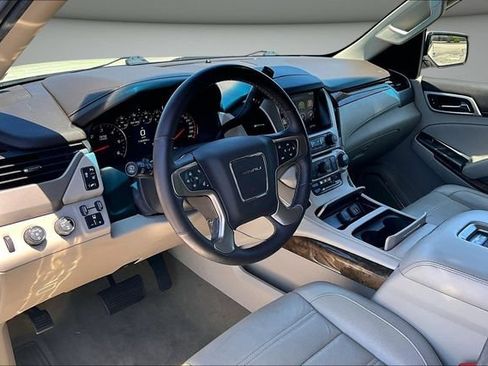 Used 2015 GMC Yukon Denali w/ Open Road Package AWD/4WD image 17