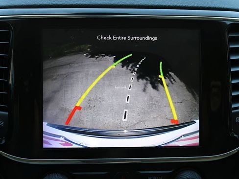 Used 2020 Jeep Grand Cherokee Limited RWD image 24