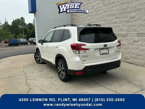 Used 2024 Subaru Forester Limited AWD/4WD image 9