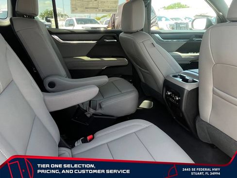 New 2026 GMC Acadia Elevation w/ Black Edition FWD image 19