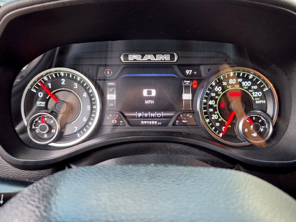 Used 2024 RAM 1500 Big Horn AWD/4WD image 27