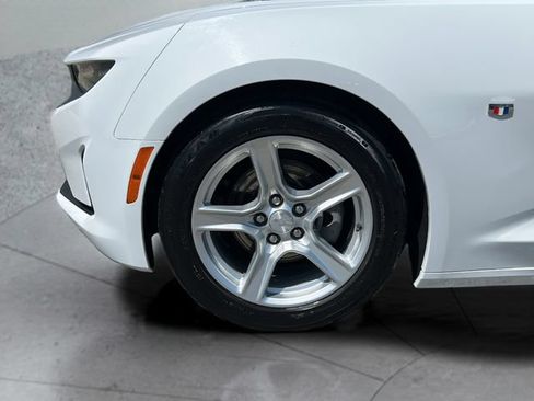 Certified 2023 Chevrolet Camaro LT RWD image 26