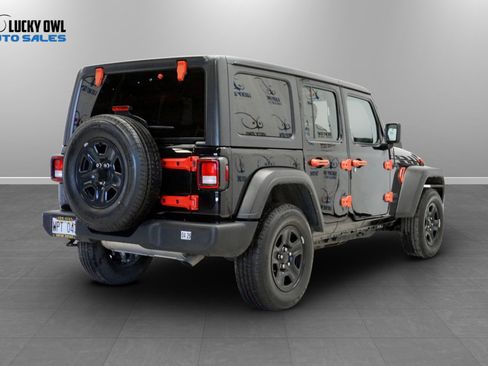 Used 2022 Jeep Wrangler Unlimited Sport AWD/4WD image 4