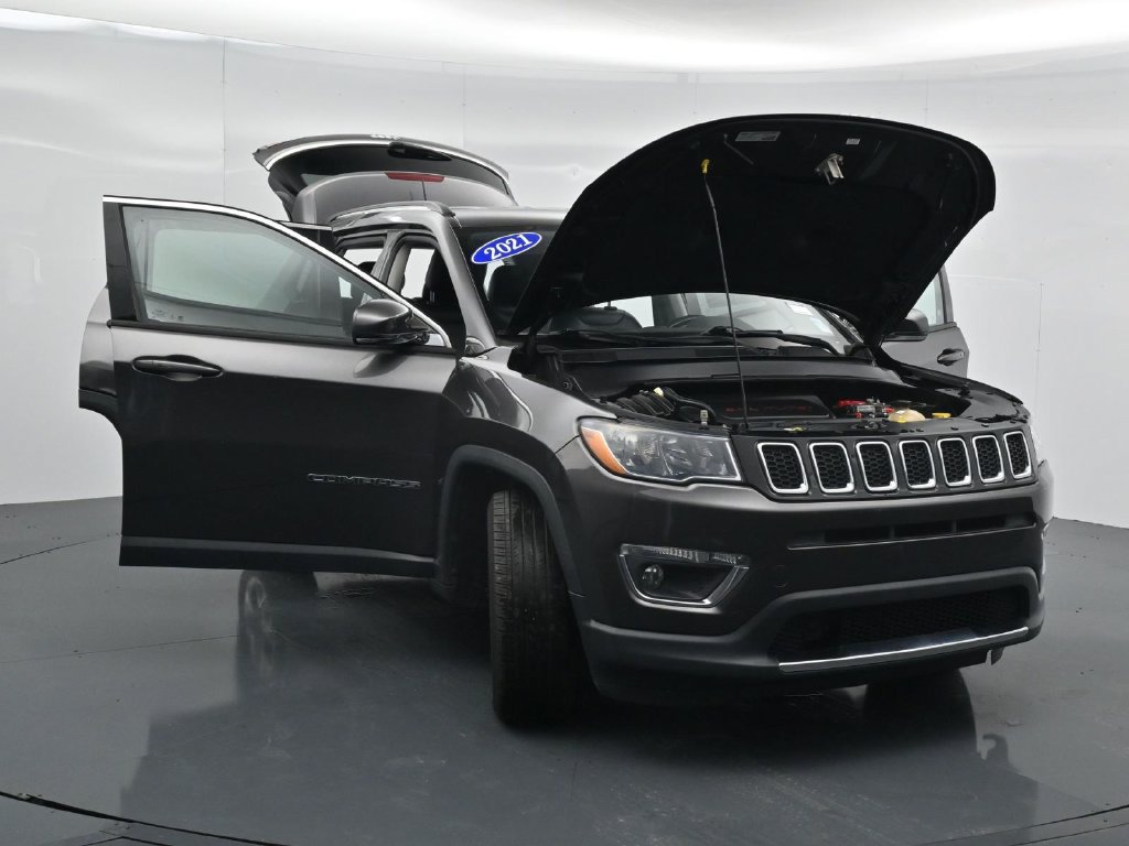 Used 2021 Jeep Compass Limited FWD image 44
